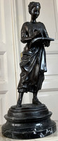About one forint - bronze statue - eutrope bouret