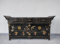 Antik kínai bútor dombor berakásos fekete lakk szekrény 3 fiókos komód 731 4982