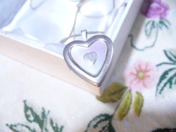 Ezüst nyaklánc szív alakú fényképtartós medállal