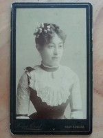 Antique lady photo from Joseph Ruffle's large canisan workshop around 1880