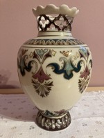 Zsolnay áttört váza 24 cm,hibátlan