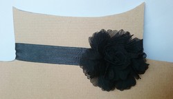 Fekete pompom virág choker nyaklánc