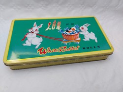Régi fémdoboz White Rabbit Rolls édesség doboz