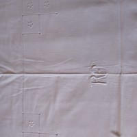 Monogramos, pamut párnahuzat, 78 x 70 cm