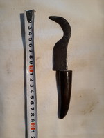 Nagyon régi körmöző kés ( mesterjeles)