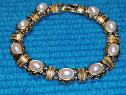 Gold colored tekla beaded bracelet (221)