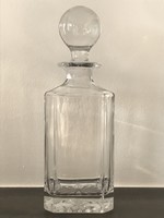 Ólomkristály whiskey-s üveg, 27 cm magas