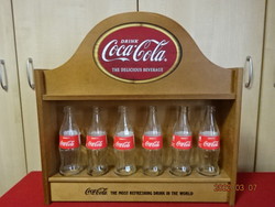 Coca Cola reklámfal, hat darab eredeti üveggel. Vanneki! Jókai.