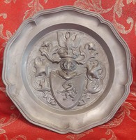 Lovagi címeres ón tányér, falidísz (M2260)