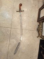 Török kard, nagyon régi,90 cm hosszú, 75 cm-es penge nagyság.