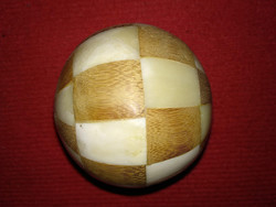 Csont bambusz gömb vintage játék