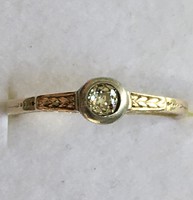 Antique gold diamond ring buton ornate engraving