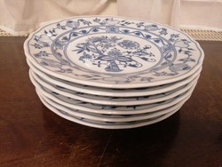 Bohemia hagymamintás kék-fehér lapos tányérok, 6 darab, makulátlan állapotban!
