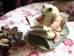 Beatrix potter frog figure - jerky money box