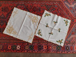 Embroidered tablecloths 2 in one!