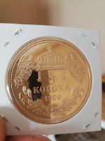 Aranyozott  színezüst 5 korona utánveret. 20 gramm