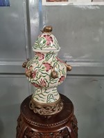 Art Nouveau -art nouveau style porcelain vase