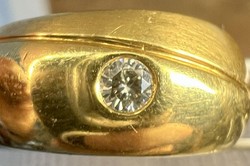 About 1 forint! 18 carat gold diamond ring with 0.12 snow white flawless stone. 4.9 Grams!