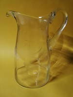 Vintage metszett szakított üveg kancsó