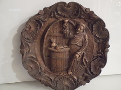 Plate - 3d - wood - old - hand carved - detailed - Austrian - 23 x 2.5 cm - flawless