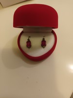 Antik fülbevaló rubinnal és gyémánttal