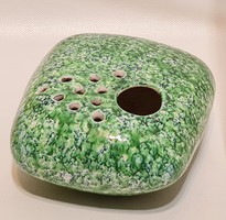 Iparművészeti, ikebana, zöld márványos mázas, kerámia virágtartó (2145)
