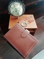 Földgömbös asztali írószertartó bővíthető  Agenda naplóval , rózsafa nagyítóval és tollal