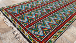 Flawless, beautiful, Tunisian kilim, kelim, hand-woven rug