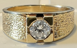 Férfi Modern Briliáns (0,6 Ct) Arany (10,2 gramm) gyűrű, hófehér Wesselton kővel, magyar fémjeles!