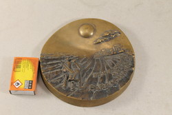 Szignált bronz relief 879
