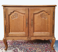 Baroque style oak chest of drawers