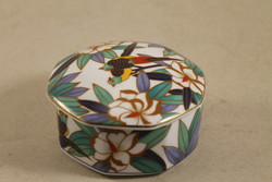 Kézzel festett madaras porcelán bonbonier 933