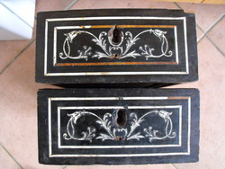 Két antik intarziás fiók - 18 x 8,5 x 36 cm - benne az eredeti réz zárral kulcs nincs már meg