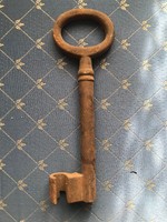 Kovácsoltvas kulcs, pince kulcs. 21x6 cm