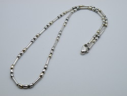 KK1378 Bogyós mintájú ezüst nyaklánc 925 fémjelzett