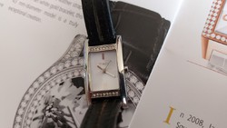 (K) beautiful women's timex quartz watch