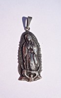 Szűz Mária mexikói ezüst medál