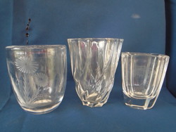 2 pcs Swedish costa vase and pcs twisted French vase maybe lalique ?? A total of 3 pieces in one