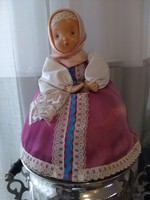 Russian tea doll + 1989 nickel-plated samovar