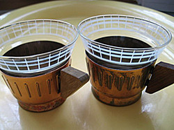 2 art deco tea and coffee glasses in one