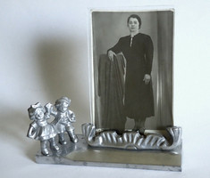 RITKA Régi Vintage Antik Patinás Figurális Asztali fém ón ólom képkeret képtartó kép keret tartó