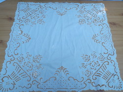 Risel - tablecloth - needlework - 75 x 69 cm! - Rose basket pattern - embroidered - thick fabric - flawless