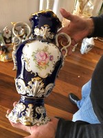 Hollóházi porcelán váza, 36 cm-es magasságú, hibátlan darab.