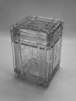 Container with crystal lid, square shape