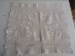 Lace - hand crochet - 42 x 38 cm - tablecloth - thick - beige - old - Austrian - flawless