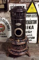 Rare haller kerosene oil heater stove. Made around 1900.