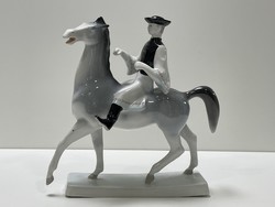 Hollóházi lovas figura