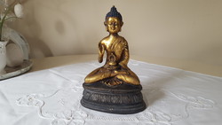 Aranyozott,ülő Buddha szobor 23 cm.