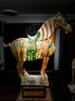 Kínai hárommázas (Sancai) Tang stílusú ló kerámia szobor, keleti, ázsiai, japán