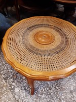 Chippendél barok ratán kerek asztal 65x60cm